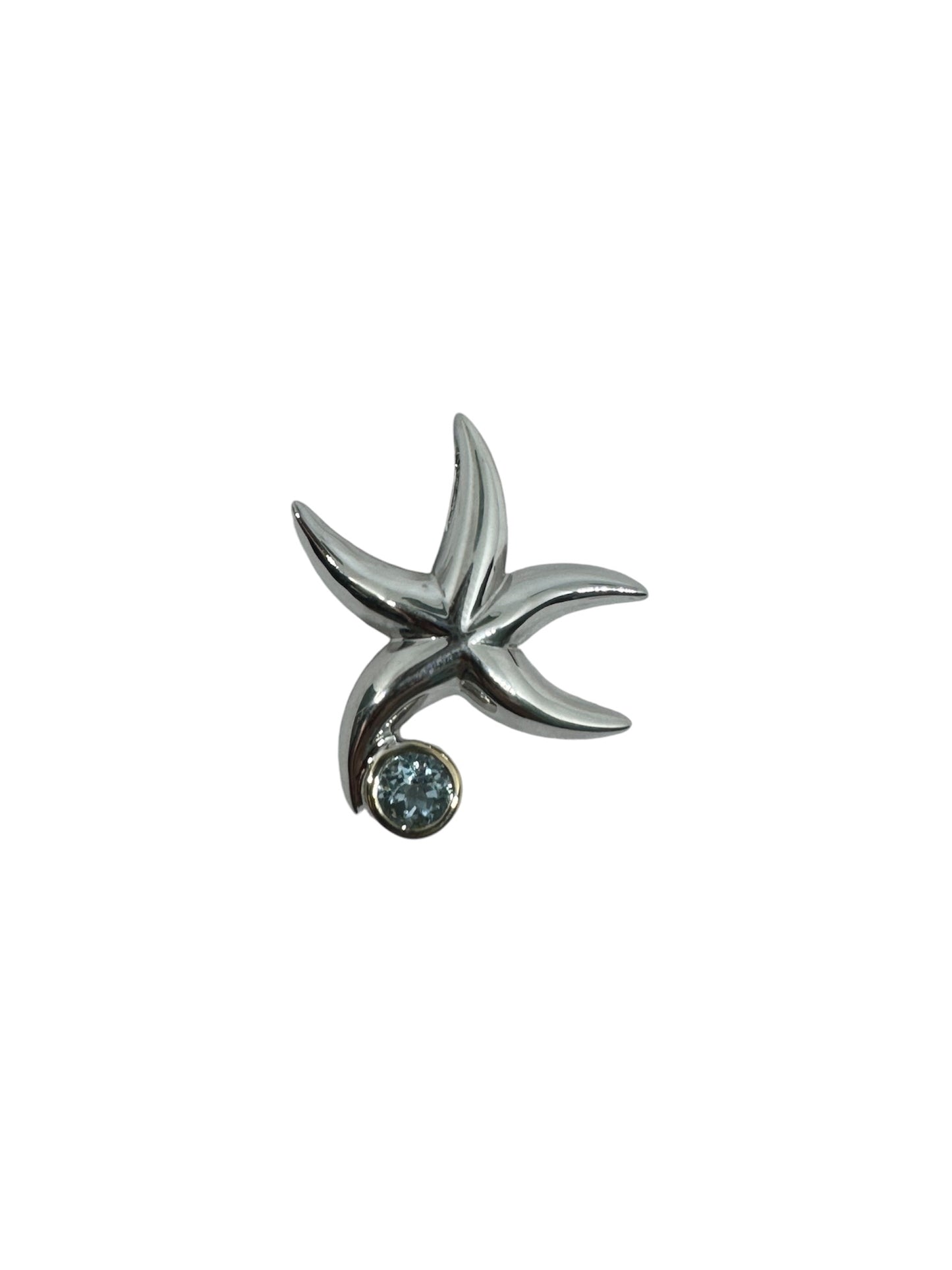 Two tone starfish with aquamarine stone pendant